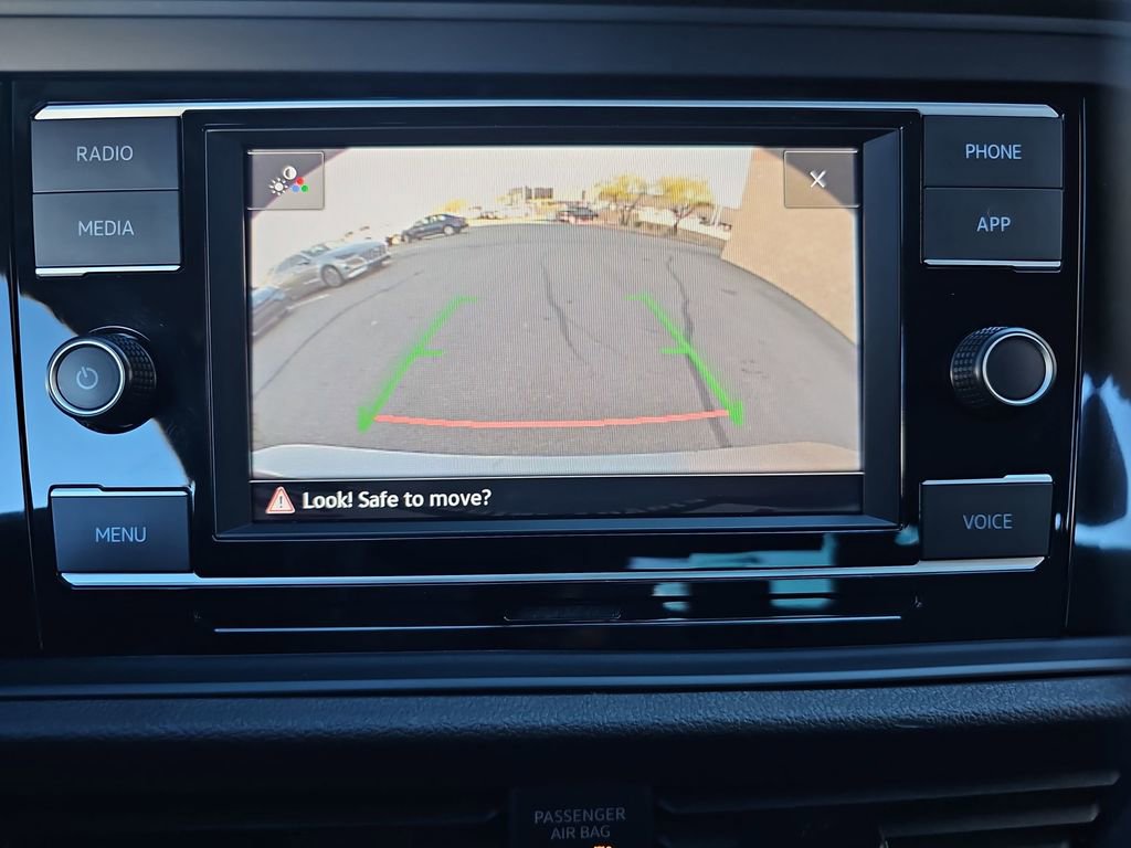 Used 2024 Volkswagen Jetta SE image 13