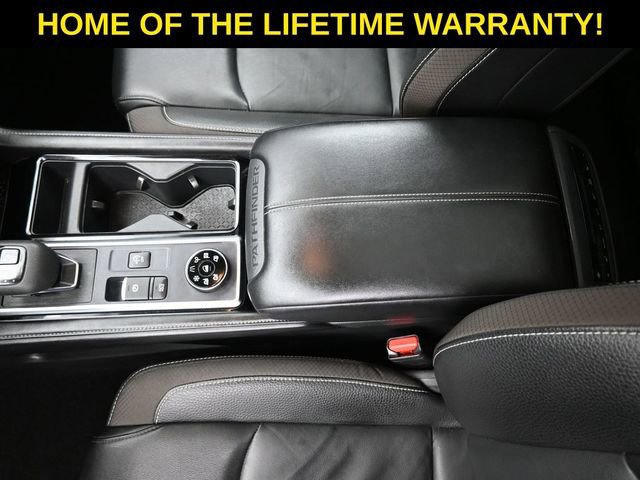 Used 2024 Nissan Pathfinder SL w/ SL Premium Package image 34