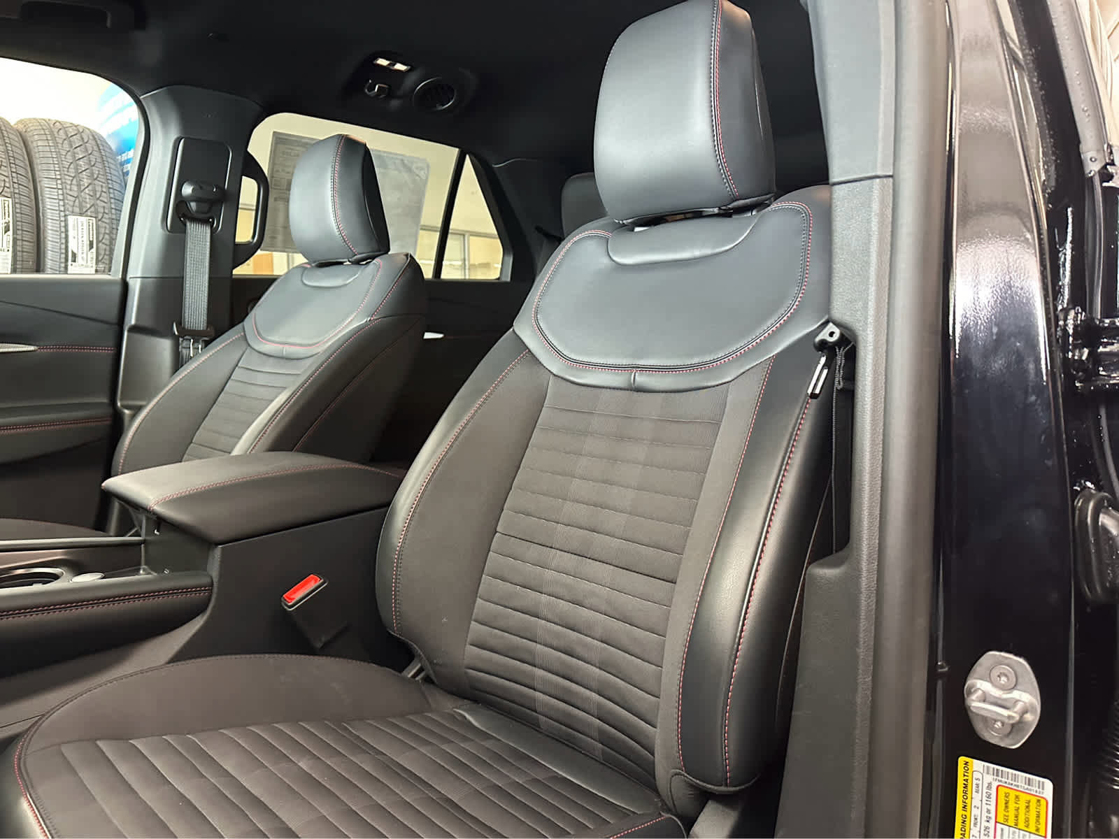 New 2026 Ford Explorer ST-Line w/ ST-Line Street Pack image 22