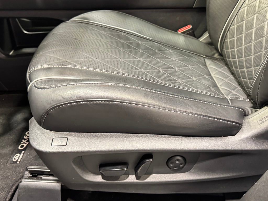 Certified 2025 INFINITI QX60 Autograph w/ Cargo Package image 19