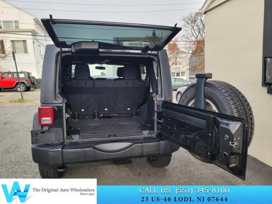 Used 2017 Jeep Wrangler Unlimited Sport w/ Quick Order Package 24S AWD/4WD image 15