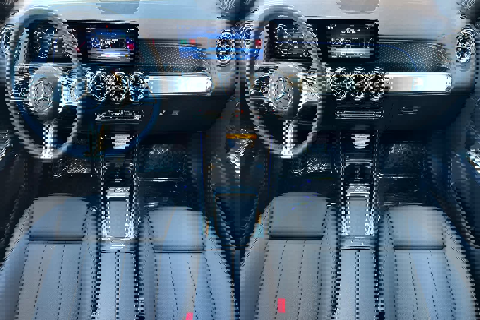 Certified 2025 Mercedes-Benz GLB 250 image 12