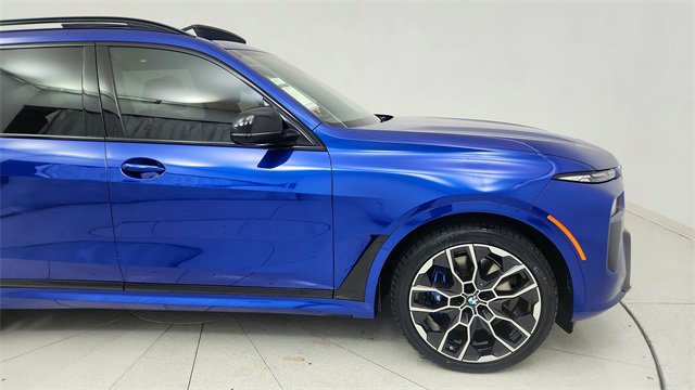 Used 2025 BMW X7 M60i image 8