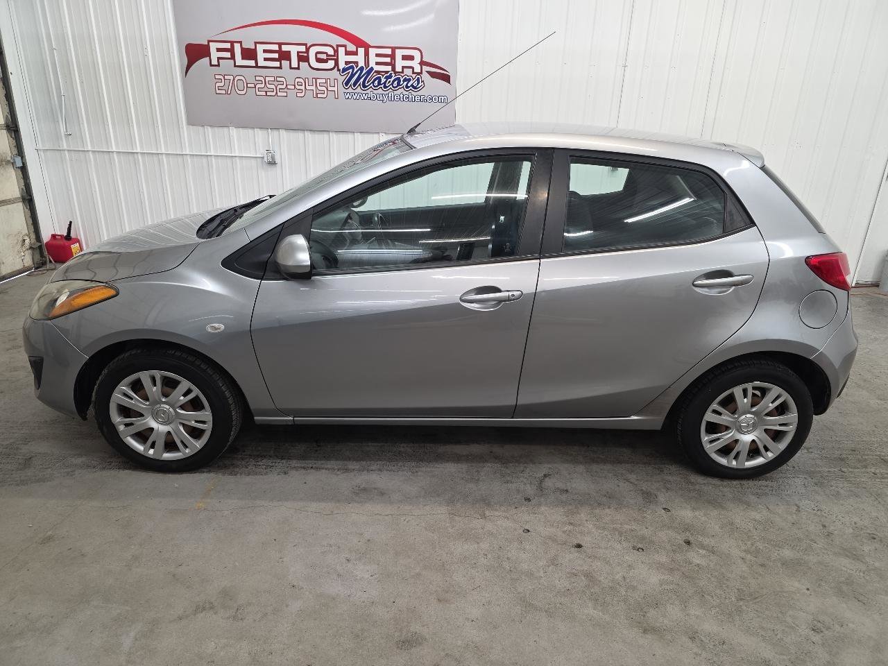 Used 2014 MAZDA MAZDA2 Sport image 9