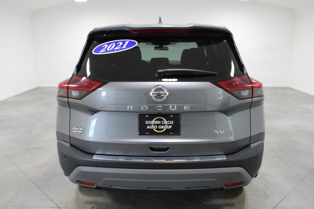 Used 2021 Nissan Rogue SV FWD image 9