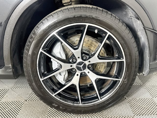 Used 2021 Mercedes-Benz GLC 43 AMG 4MATIC image 28