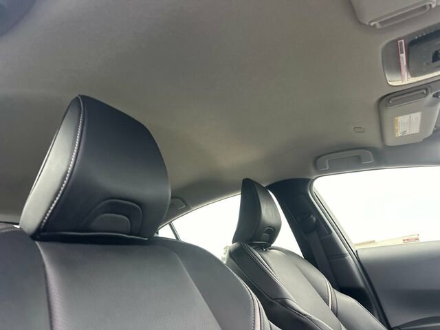 Used 2024 Toyota Prius XLE image 19