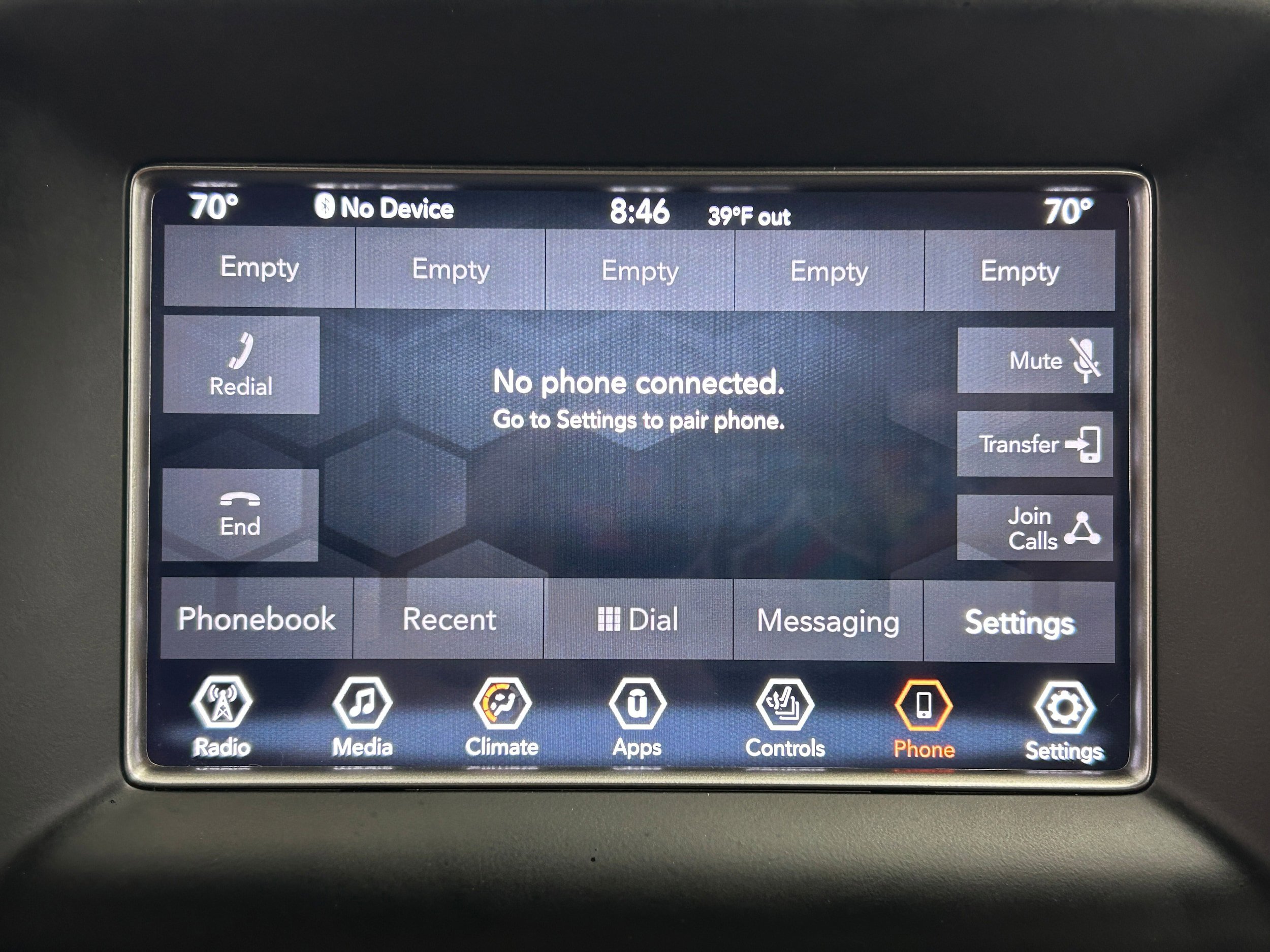 Used 2018 Jeep Grand Cherokee Limited AWD/4WD image 9