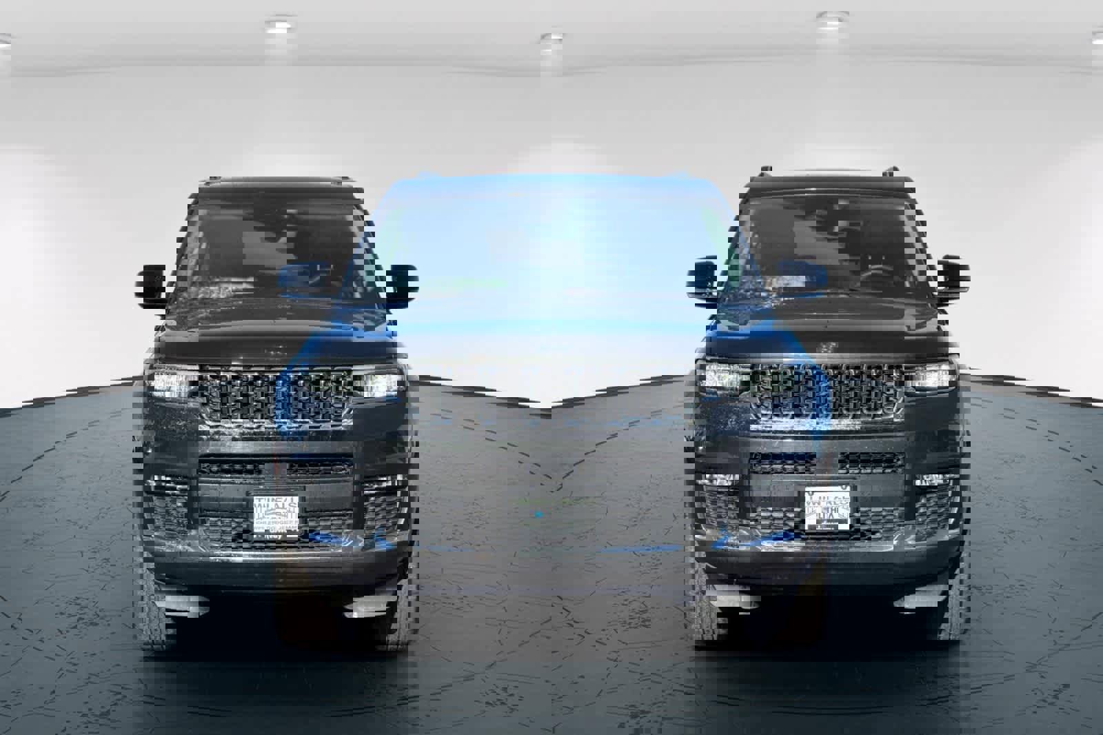 Used 2022 Jeep Grand Cherokee L Limited w/ Trailer Tow Group (B) image 10