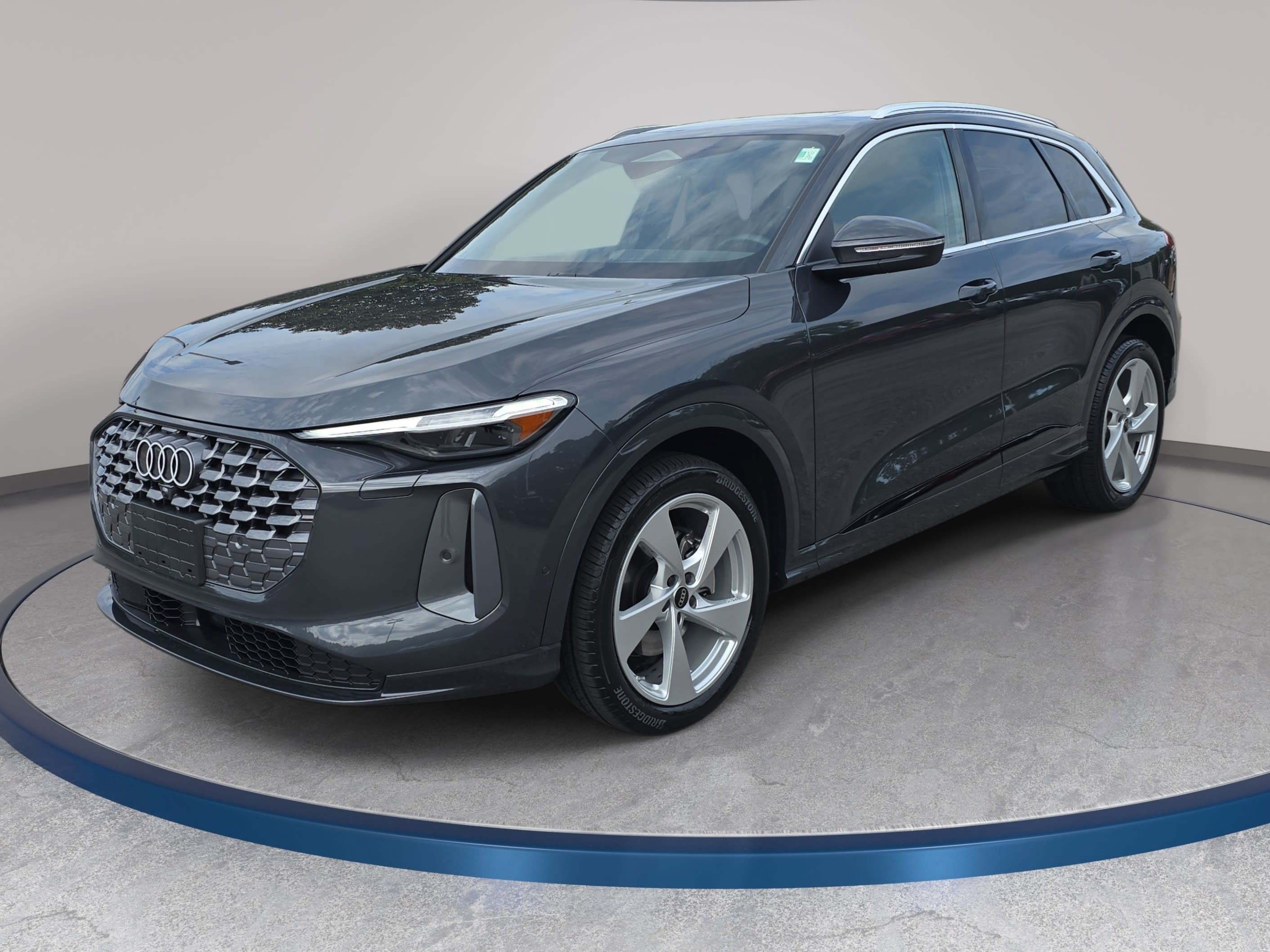 Certified 2025 Audi Q5 Prestige AWD/4WD video 1