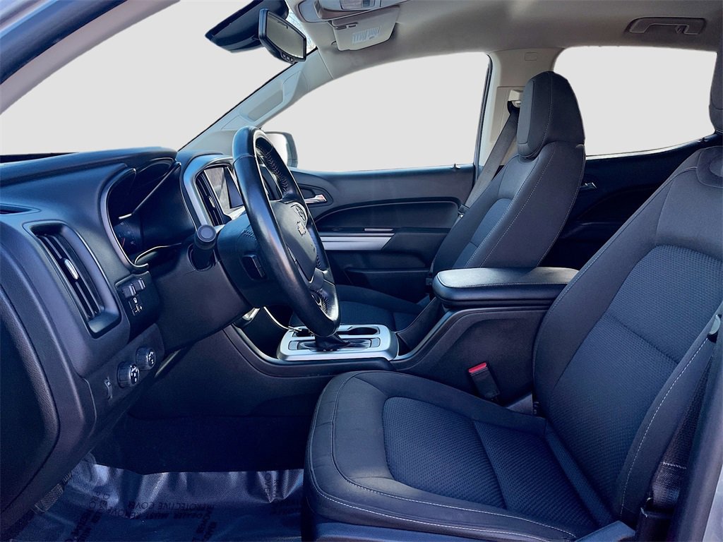 Used 2022 Chevrolet Colorado LT w/ Safety Package image 19