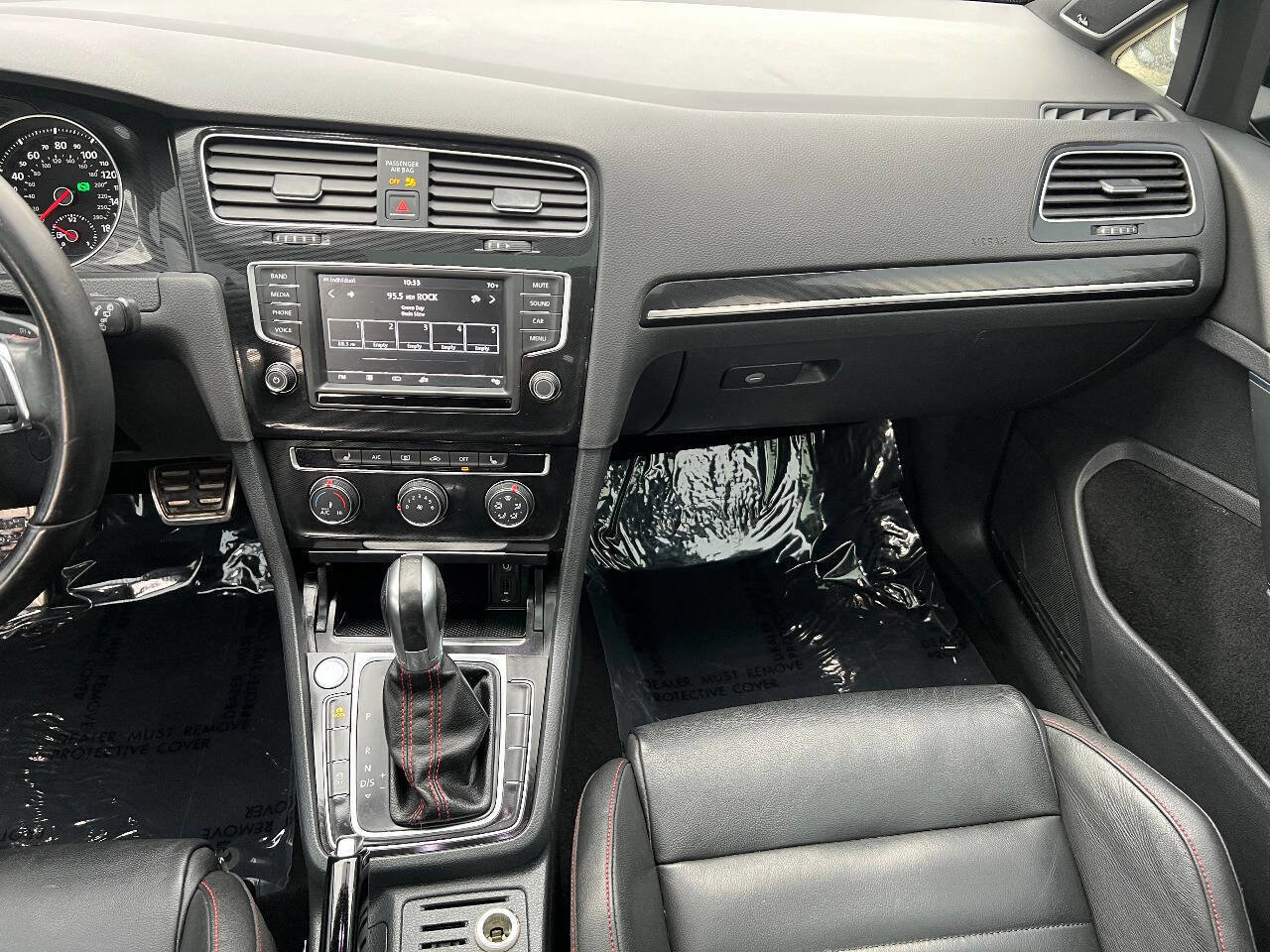 Used 2016 Volkswagen GTI SE w/ Lighting Package (SEL) image 32