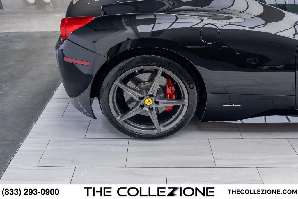 Used 2014 Ferrari 458 Italia Coupe RWD image 28
