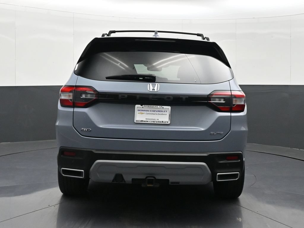 Used 2024 Honda Pilot Elite image 4
