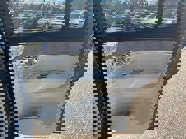 New 2026 Volvo XC90 B6 Ultra w/ Lounge Package image 16