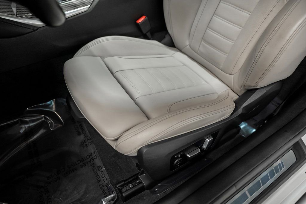 Used 2023 BMW 440i xDrive Coupe w/ Premium Package image 30