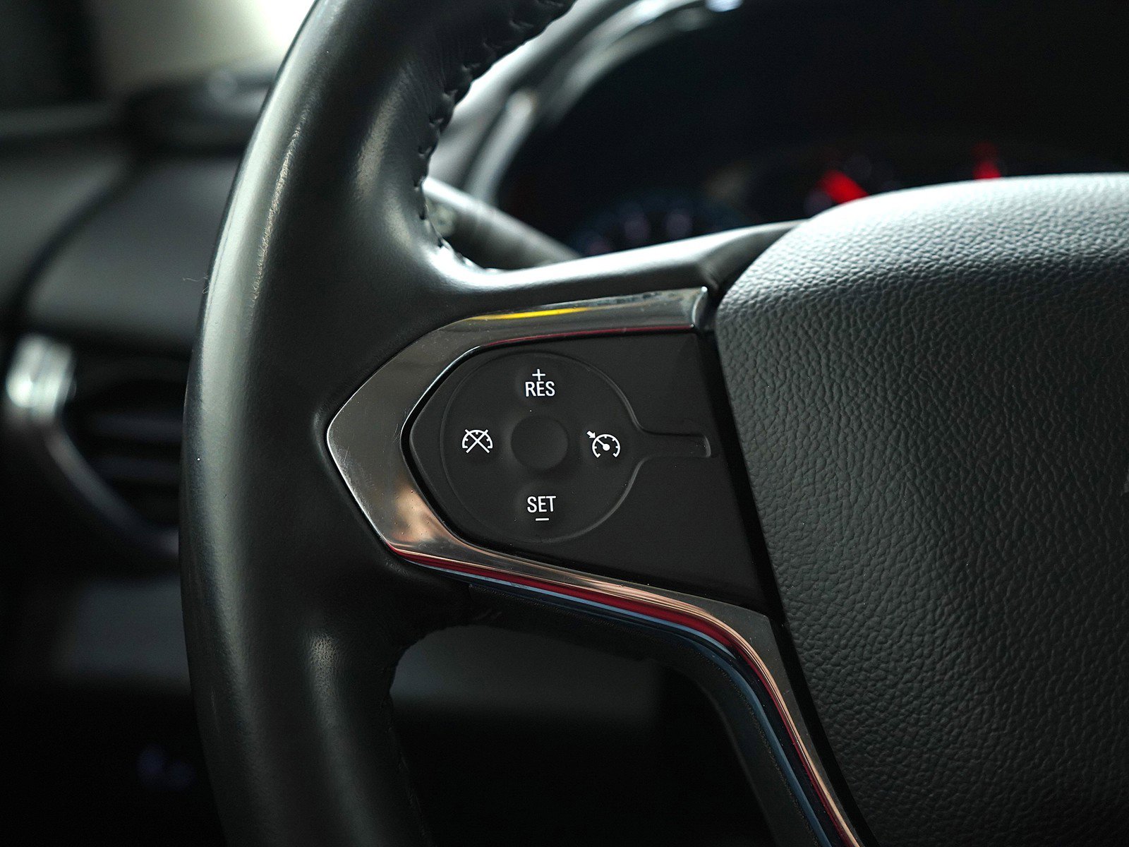 Used 2019 Chevrolet Traverse LT image 27