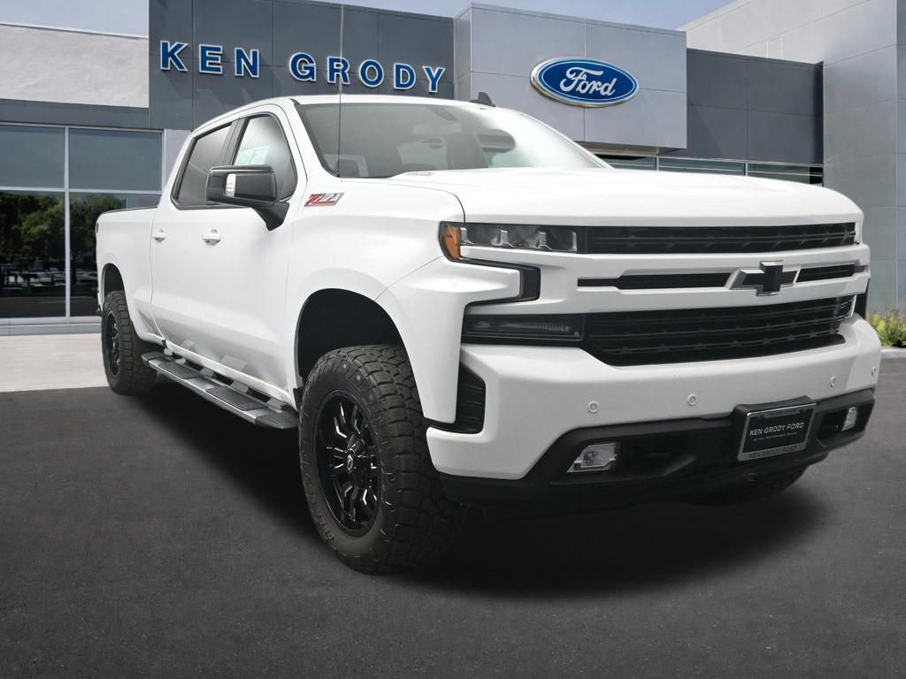 Used 2021 Chevrolet Silverado 1500 RST image 1