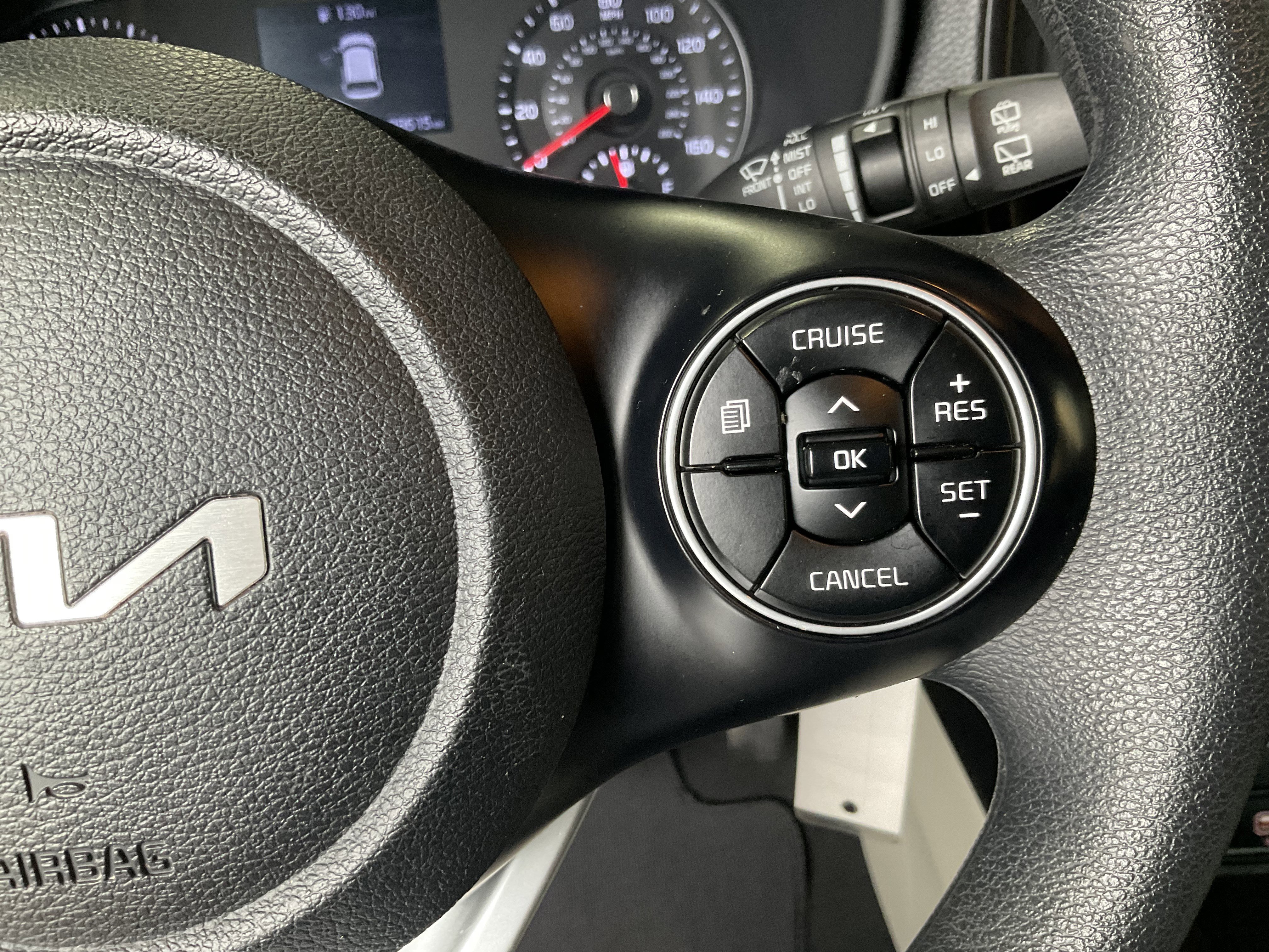 Used 2022 Kia Soul LX FWD image 30