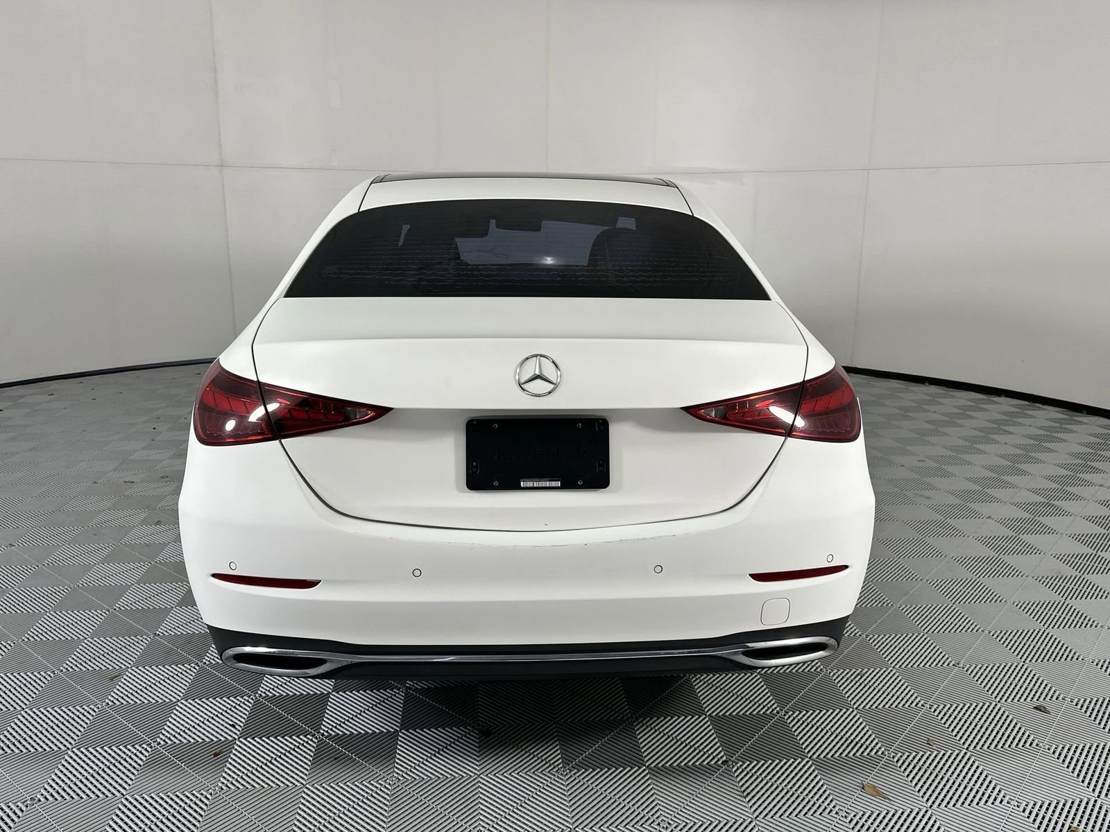 Used 2023 Mercedes-Benz C 300 Sedan w/ Exclusive Trim Package image 7