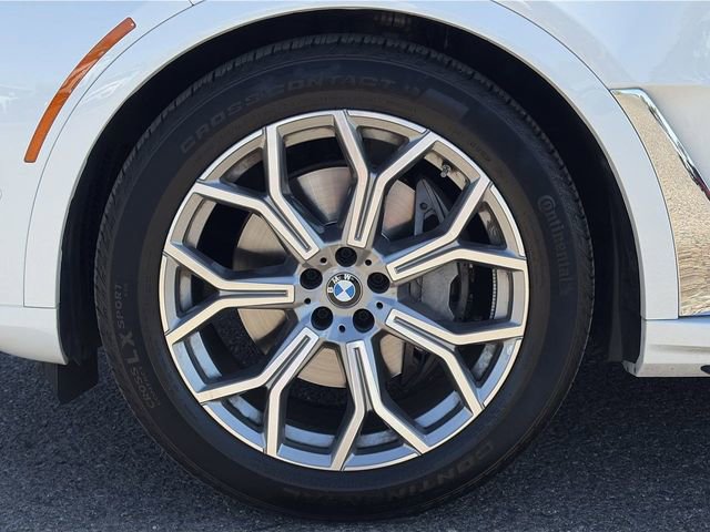 Used 2026 BMW X7 xDrive40i image 10