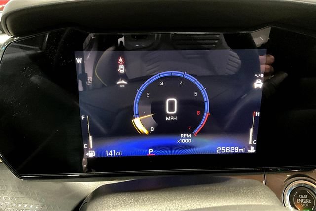 Used 2025 Chevrolet Trax ACTIV w/ Sunroof Package FWD image 12