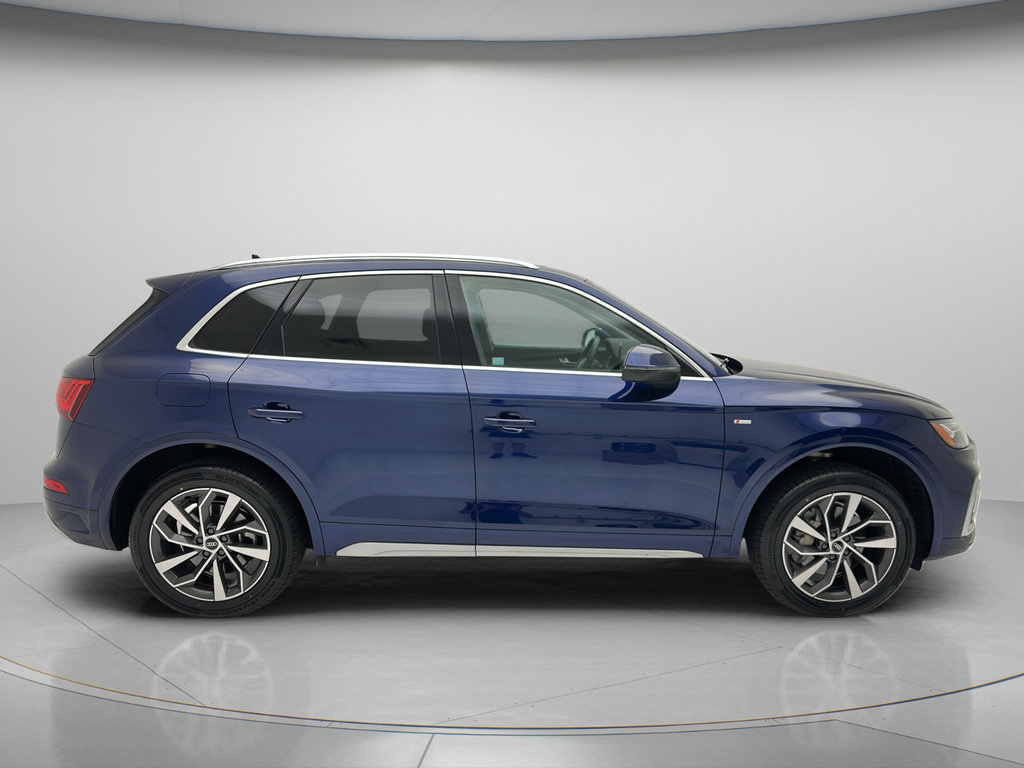 Used 2023 Audi Q5 2.0T Premium w/ Convenience Package AWD/4WD image 6