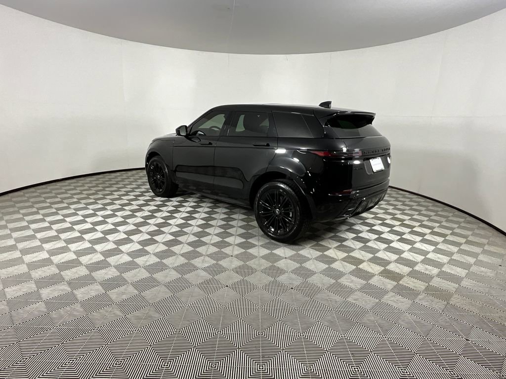 Used 2024 Land Rover Range Rover Evoque Dynamic SE image 3