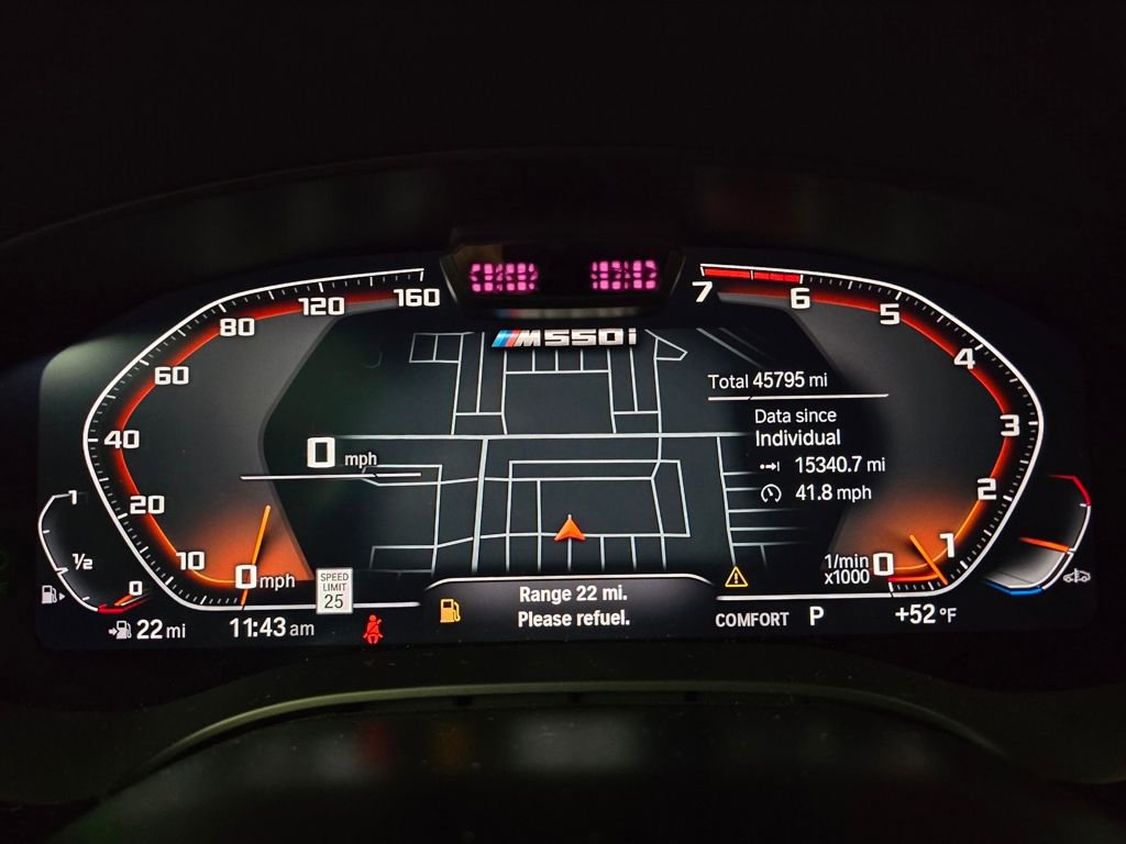 Used 2021 BMW M550i xDrive w/ Executive Package image 41