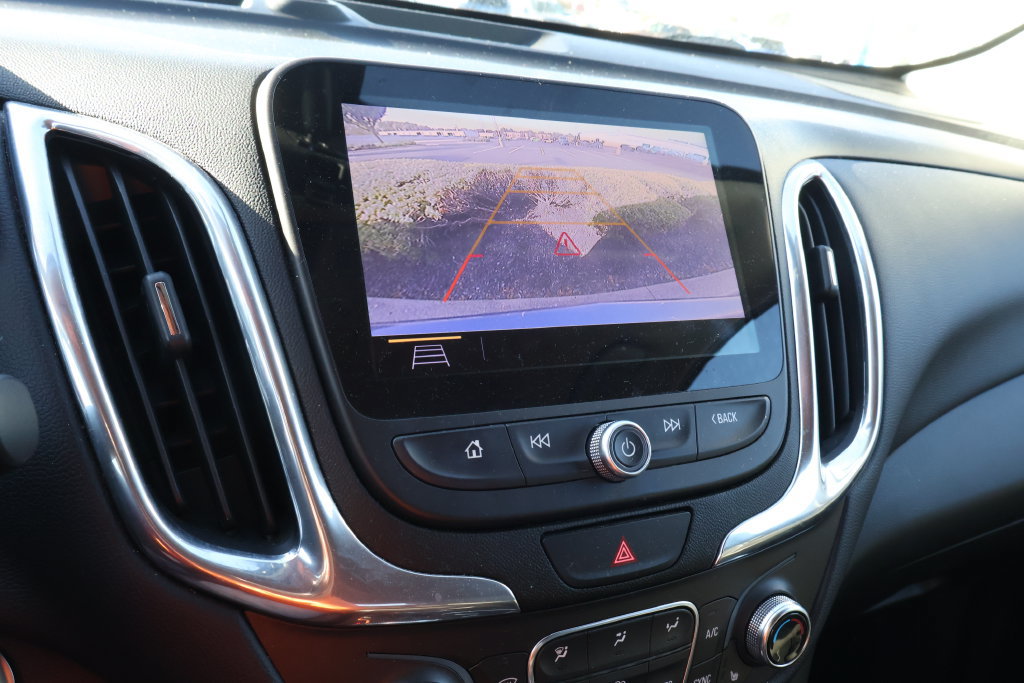 Used 2019 Chevrolet Equinox LT w/ Sun & Navigation Package FWD image 24