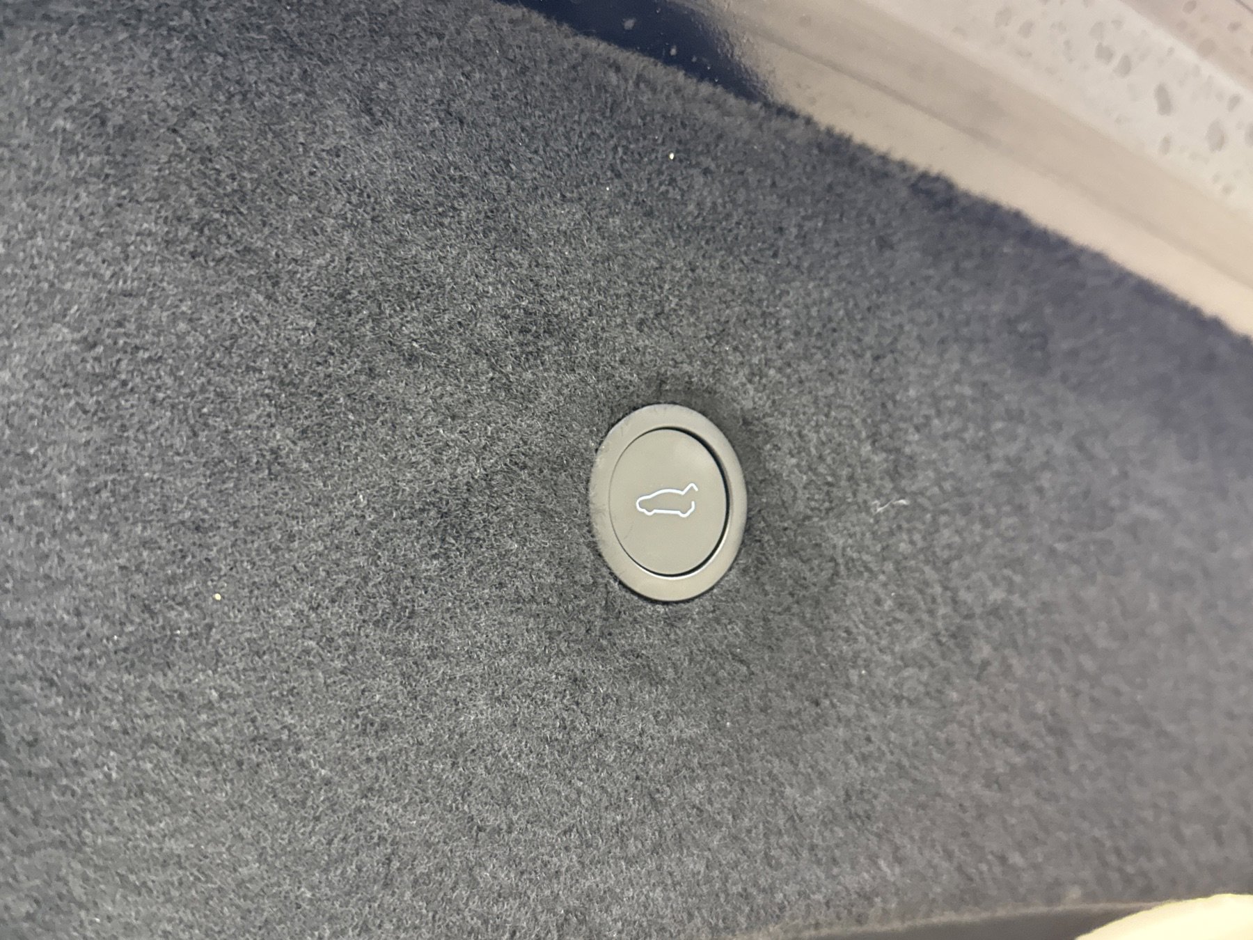 Used 2025 Tesla Model S Plaid image 37