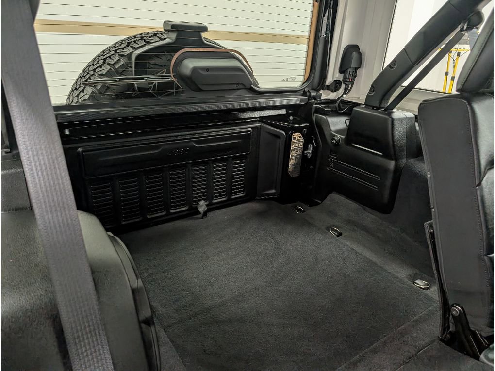Used 2023 Jeep Wrangler Unlimited Rubicon 392 image 18