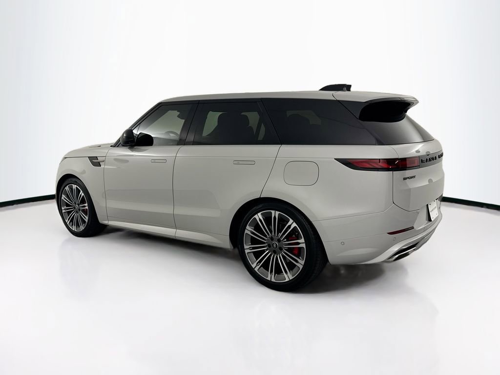 Certified 2025 Land Rover Range Rover Sport Dynamic SE image 7