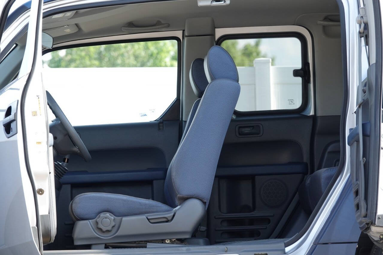 Used 2006 Honda Element LX image 52