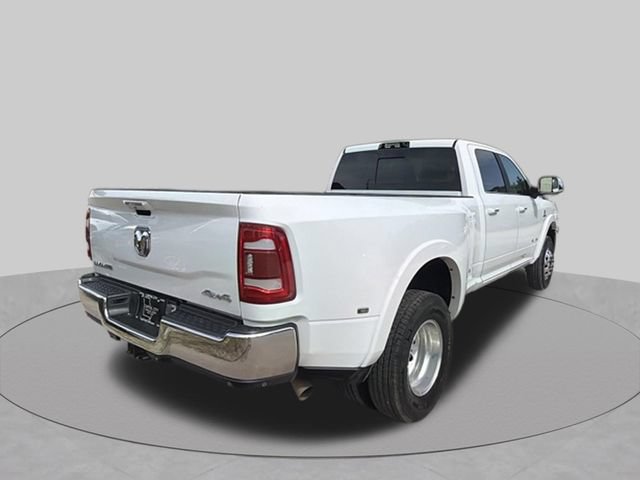 Used 2022 RAM 3500 Laramie AWD/4WD image 3