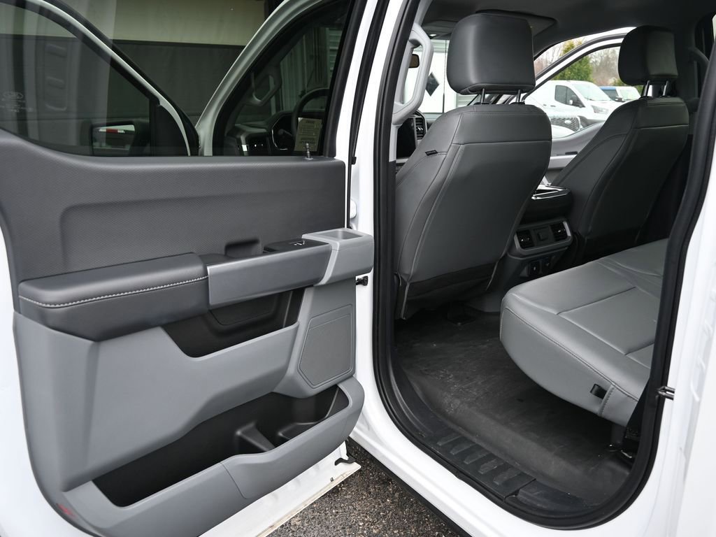 Used 2024 Ford F150 Lightning Pro image 19