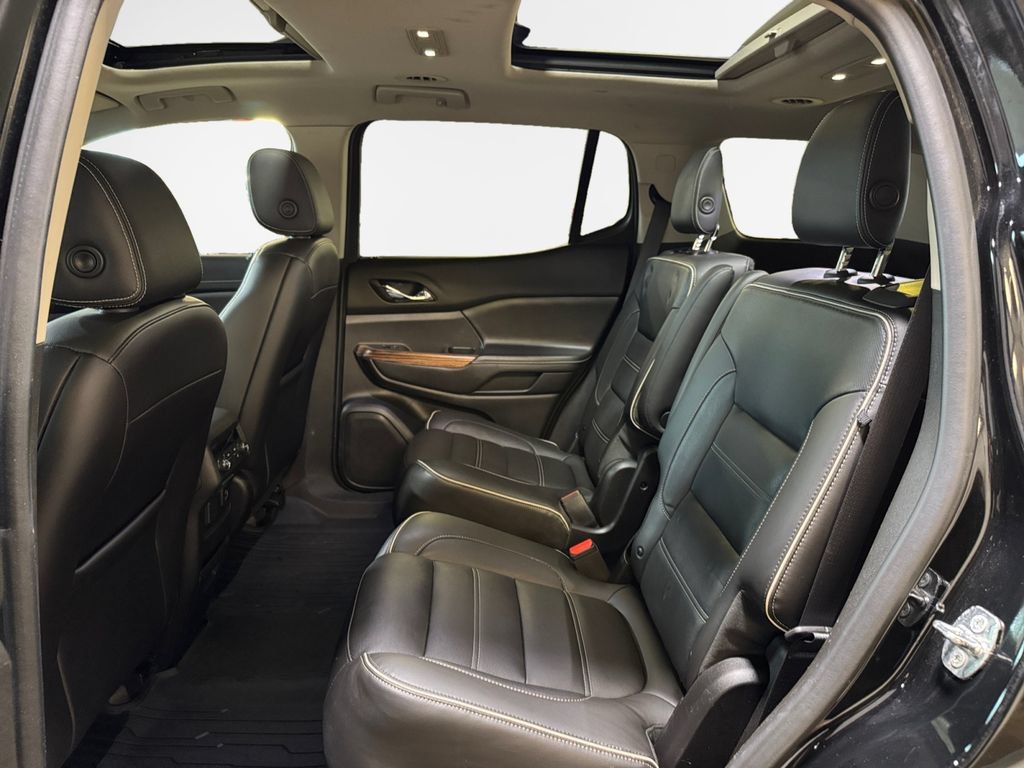 Used 2019 GMC Acadia Denali w/ Technology Package AWD/4WD image 24