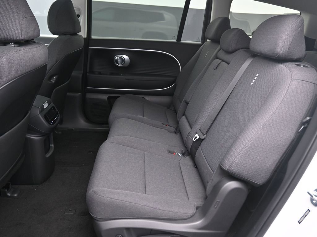 New 2026 Hyundai Ioniq 9 S image 11