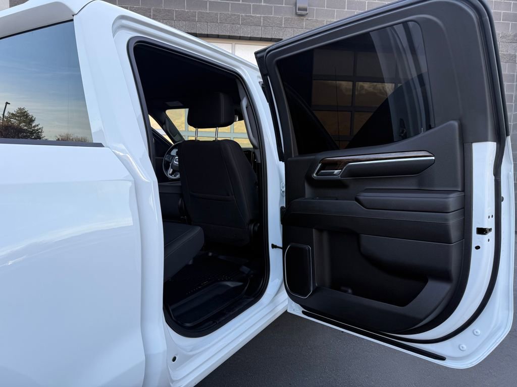 Used 2023 GMC Sierra 1500 SLE image 19