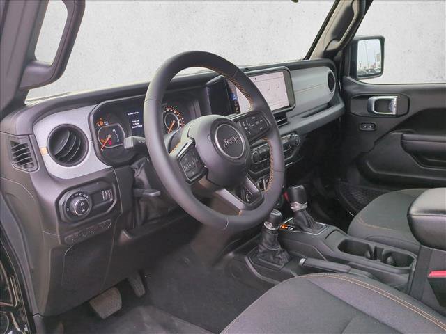 Used 2024 Jeep Gladiator Willys image 9