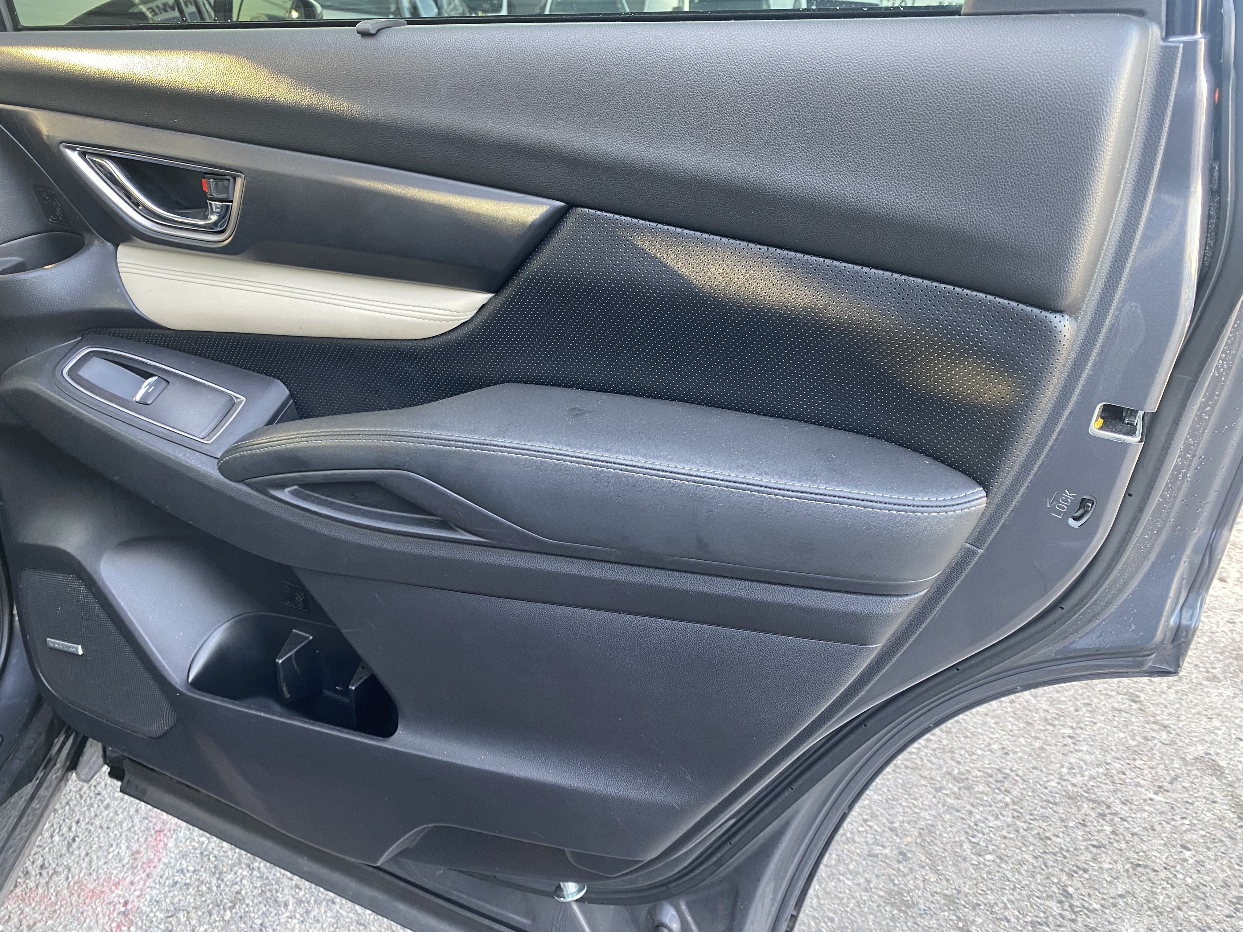 Used 2019 Subaru Ascent Limited AWD/4WD image 21