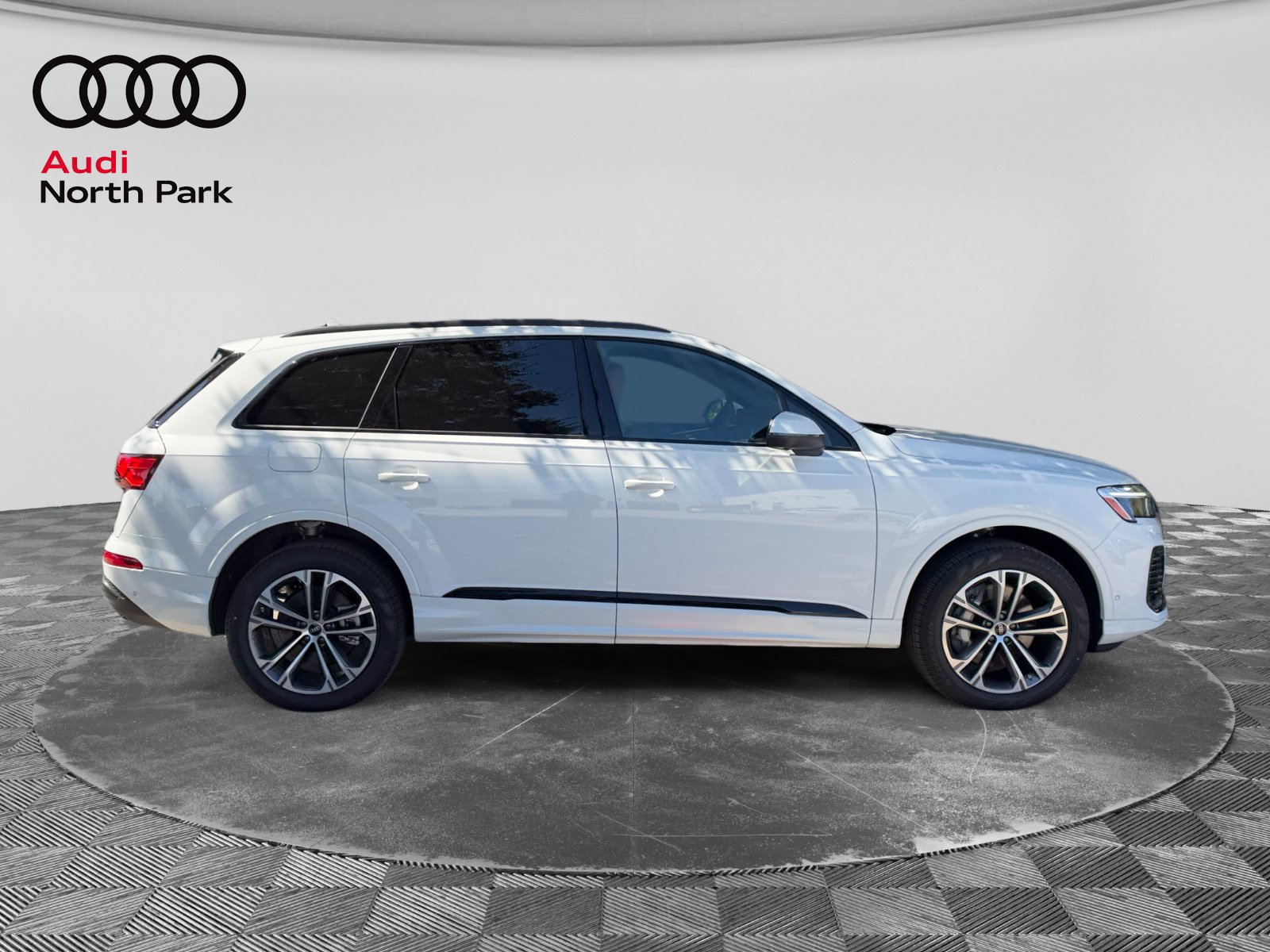 New 2026 Audi Q7 2.0T Premium AWD/4WD image 6