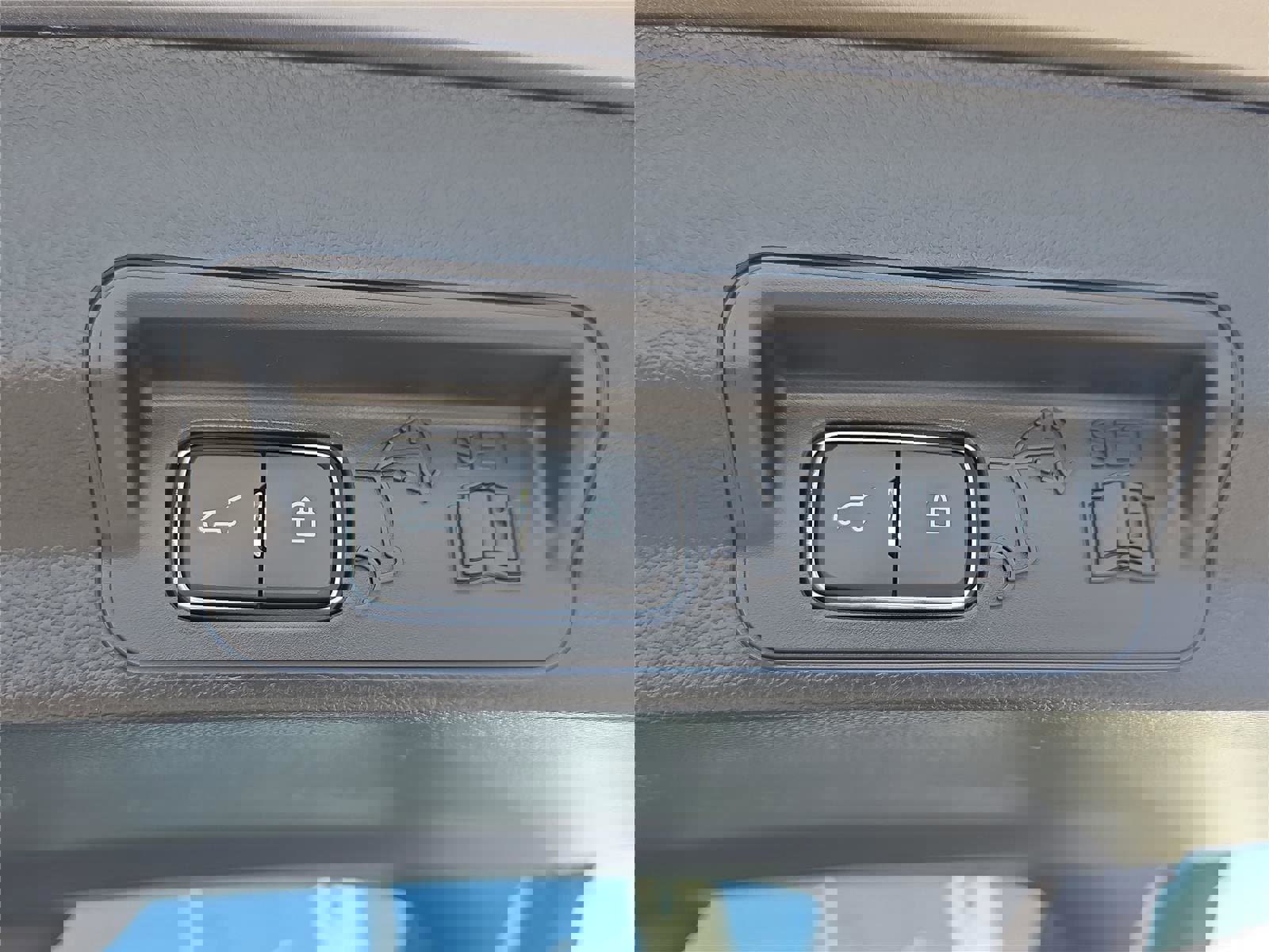 Used 2024 Ford Explorer ST w/ Equipment Group 401A image 11