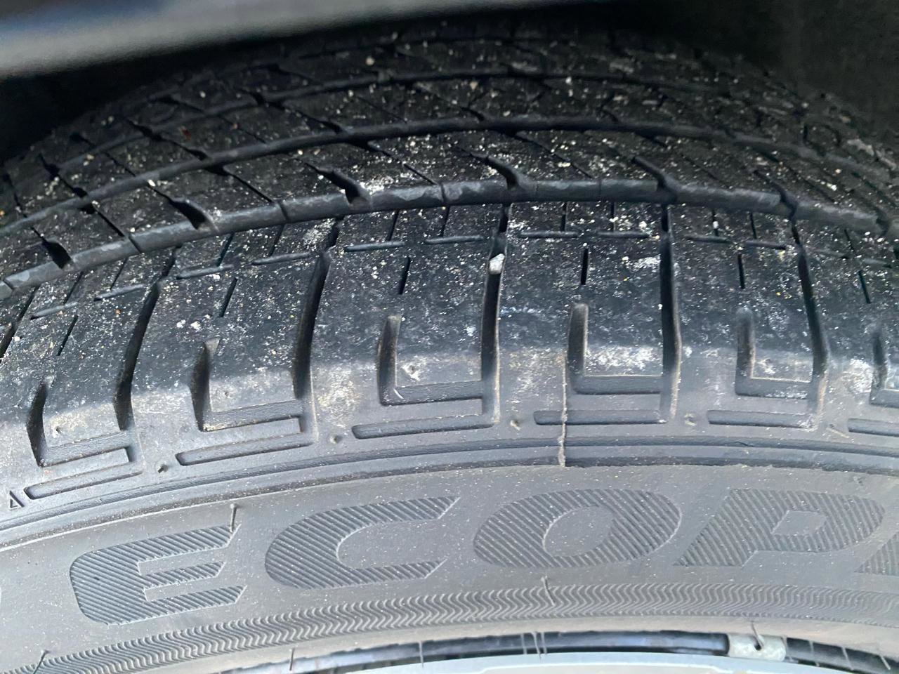 Used 2013 Toyota Camry LE FWD image 11