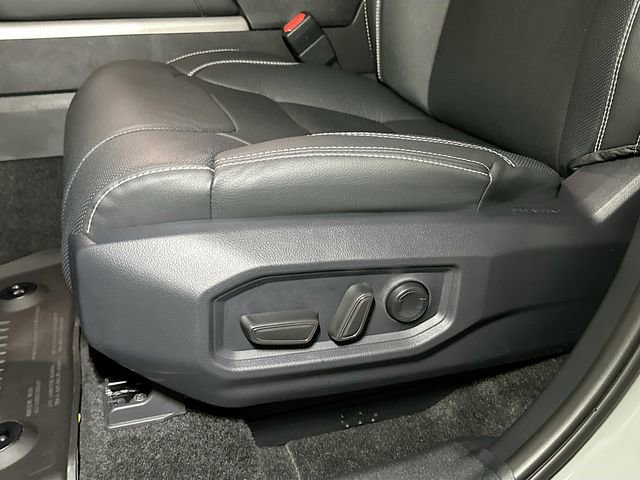 New 2026 Toyota Tundra Limited image 13