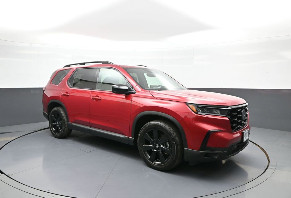 Certified 2025 Honda Pilot Black Edition image 4