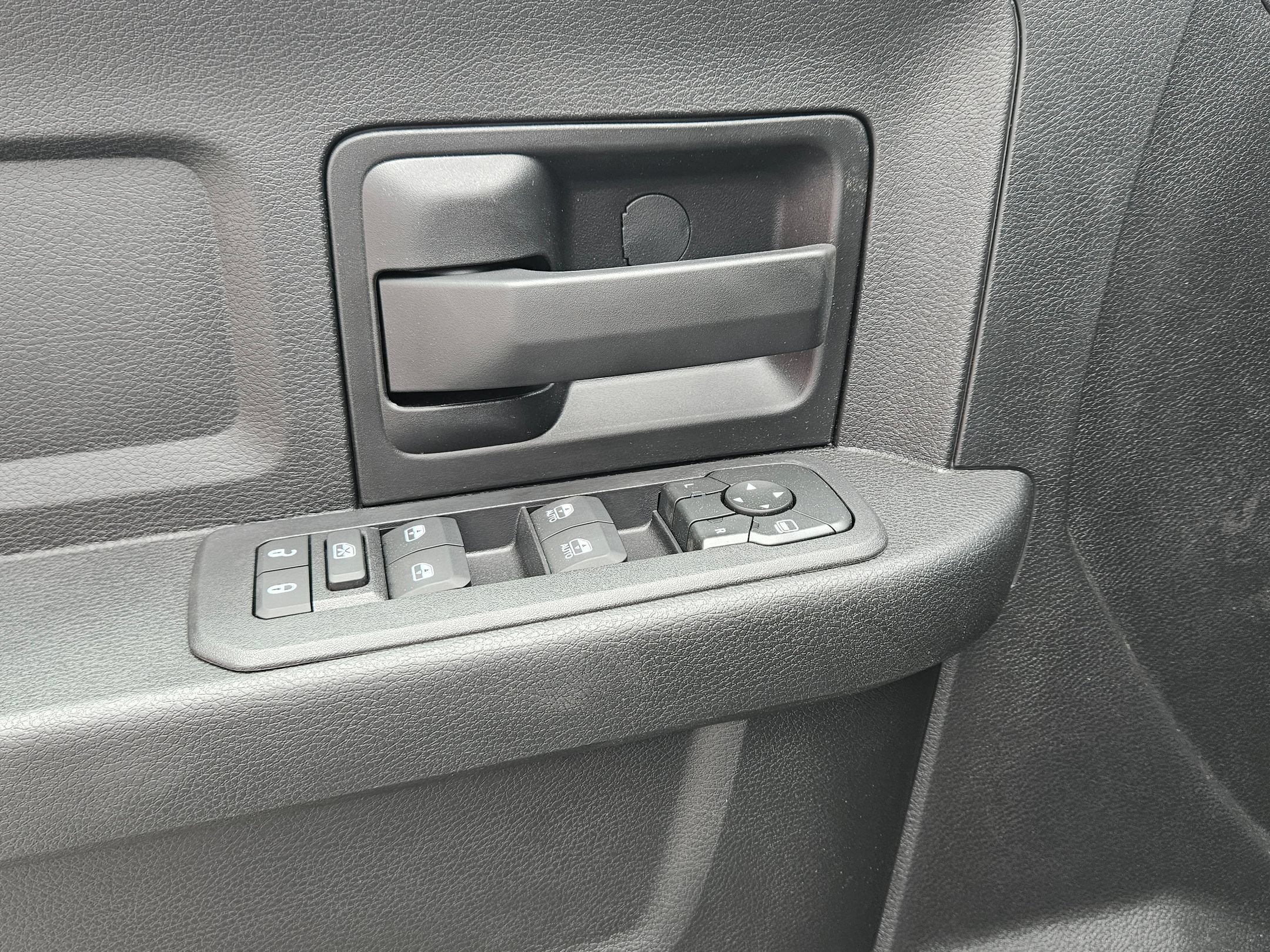 New 2026 RAM 4500 Tradesman AWD/4WD image 17