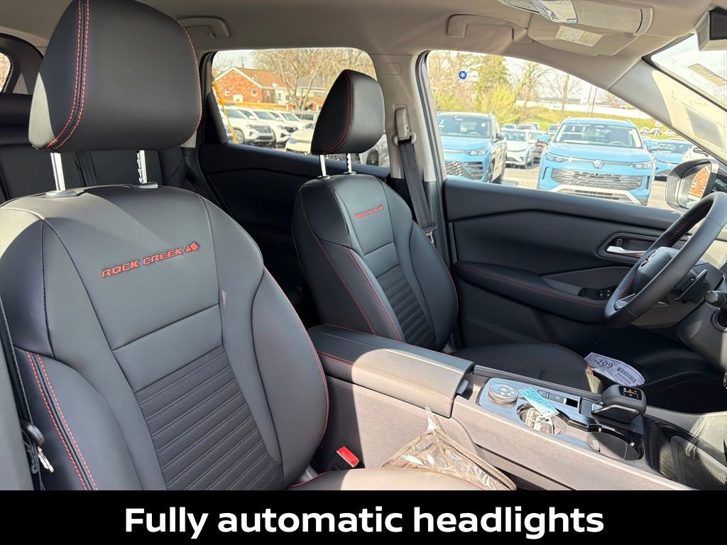 New 2026 Nissan Rogue SV AWD/4WD image 37