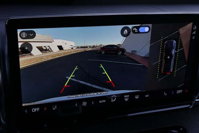 Used 2025 Ford Expedition Tremor image 7