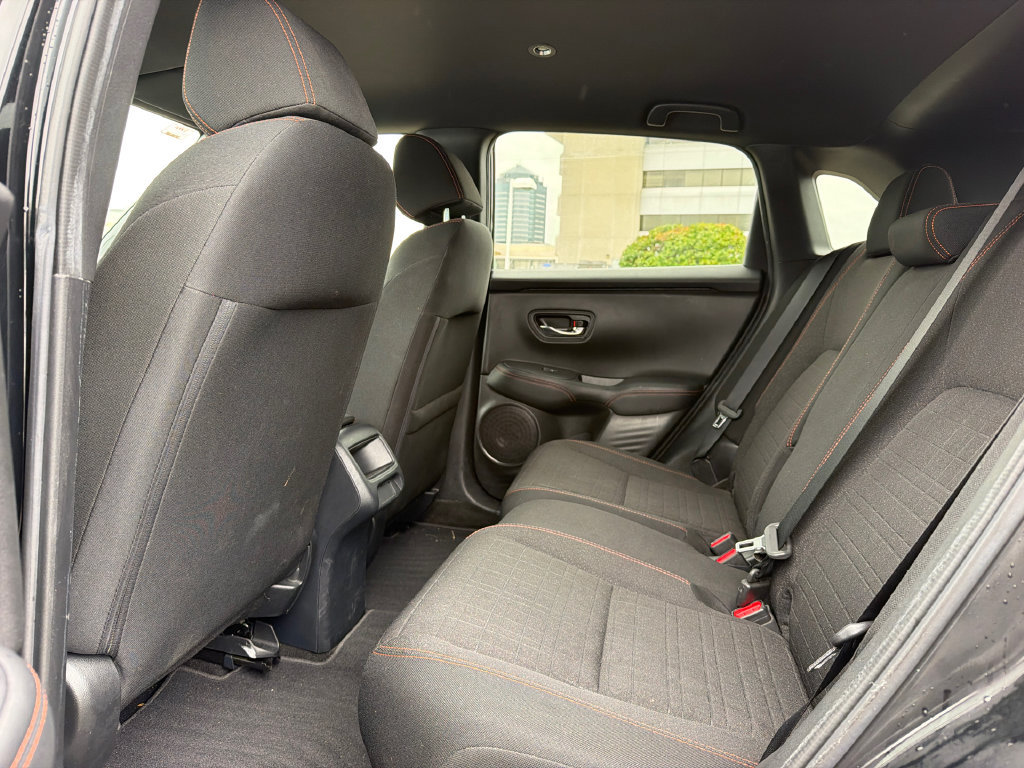 Used 2025 Honda HR-V Sport image 20